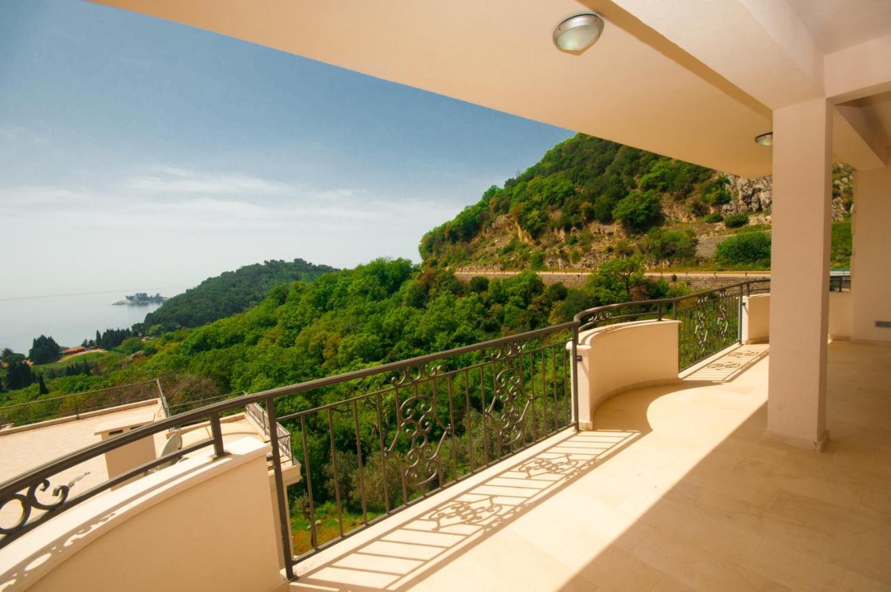 St.George Apartments Petrovac Luaran gambar
